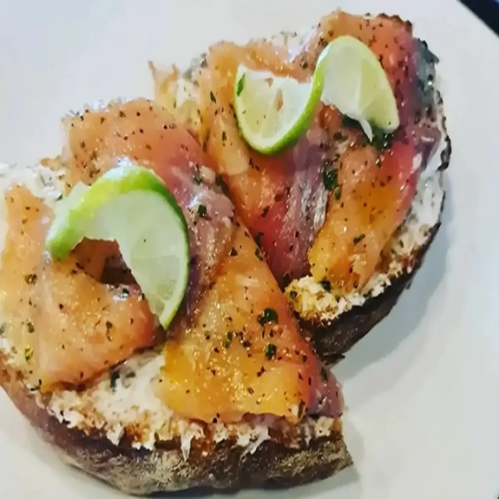 Bruschetta Smoked Salmon