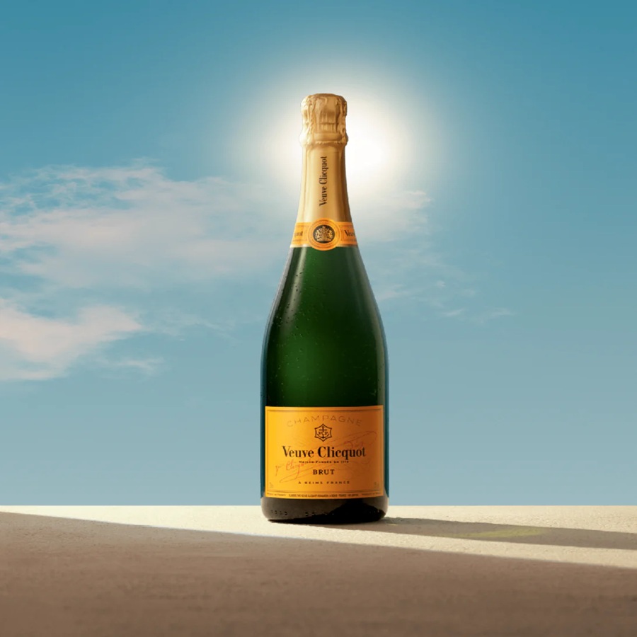 Veuve Clicquot Brut -France (Glass)